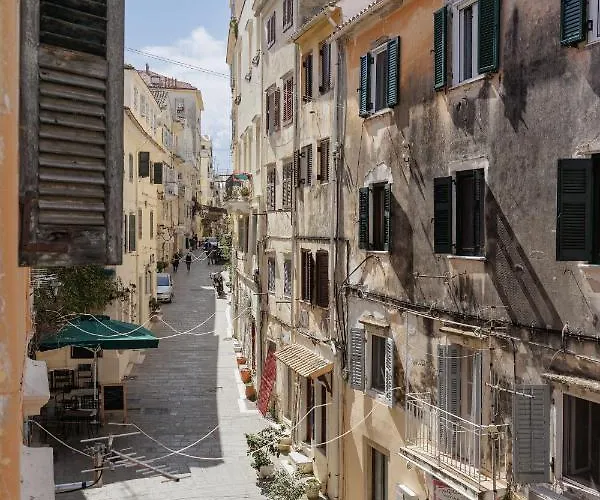 Old Town Hall Apartment *
